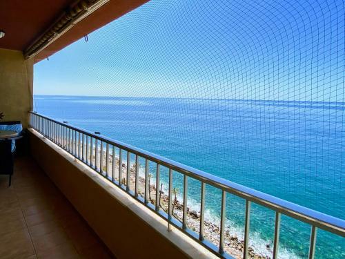 Precioso Apartamento En Primera L�nea de Playa