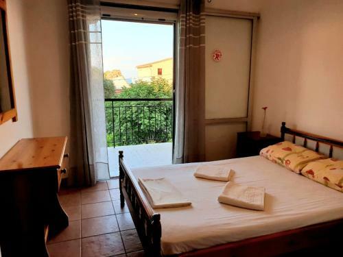 Apartamento Benitses By The Sea