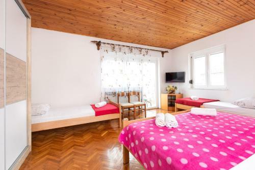 Bed And Breakfast Ema