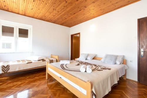 Bed And Breakfast Ema