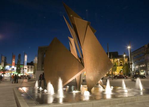 Eyre Square Holiday Apartment