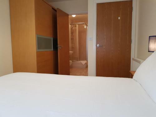Dublin Airport Room