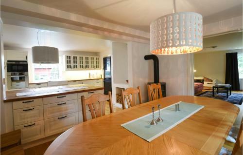 Beautiful Home In Ed With Wifi And 2 Bedrooms
