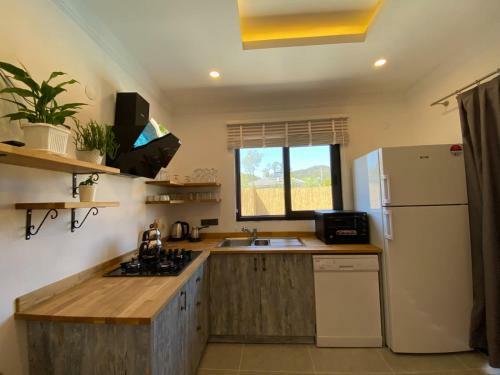 Remarkable Villa With Jacuzzi, Private Pool And Backyard In Fethiye