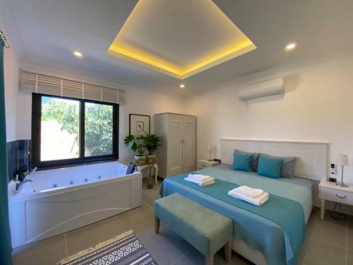 Remarkable Villa With Jacuzzi, Private Pool And Backyard In Fethiye