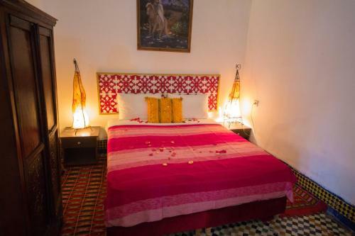 Riad Bouaanania