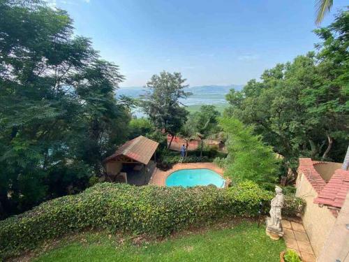 Vintage Serene Villa
