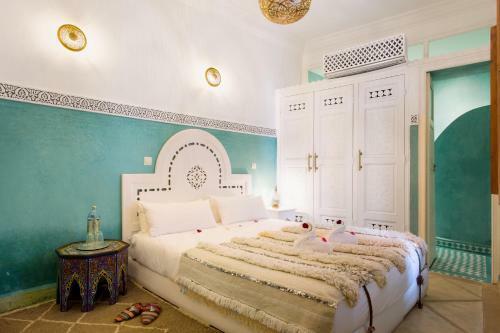 Riad Astra Damus Hotel