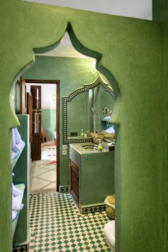 Riad Astra Damus Hotel