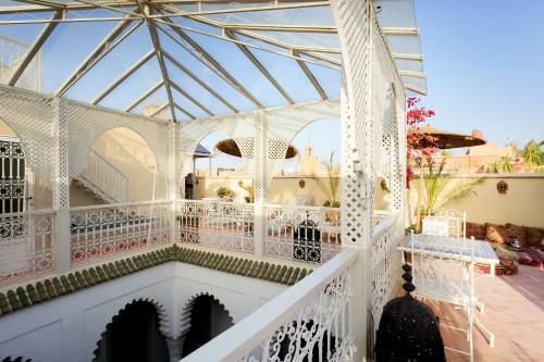 Riad Astra Damus Hotel
