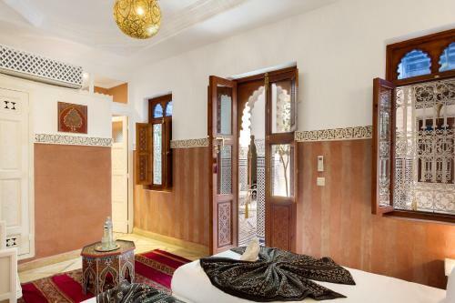 Riad Astra Damus Hotel