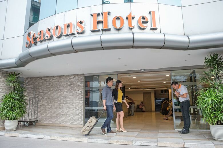 Seasons Siam Hotel