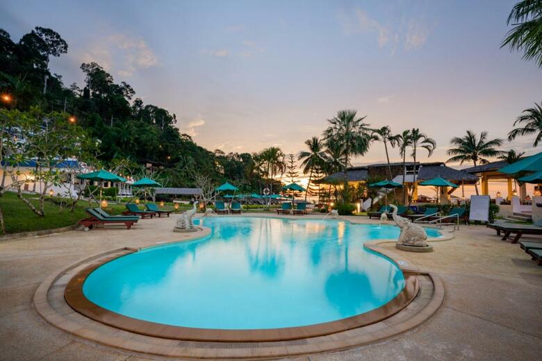 Hotel Khaolak Sunset Resort