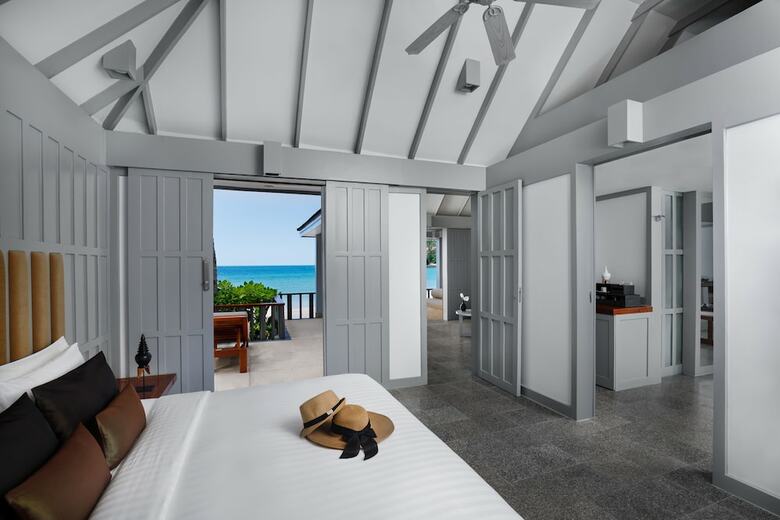 Hotel The Surin Phuket