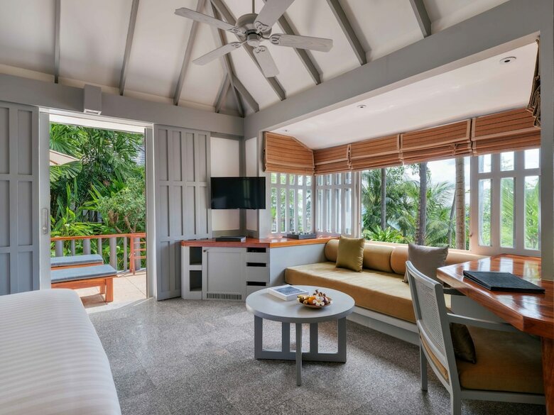 Hotel The Surin Phuket