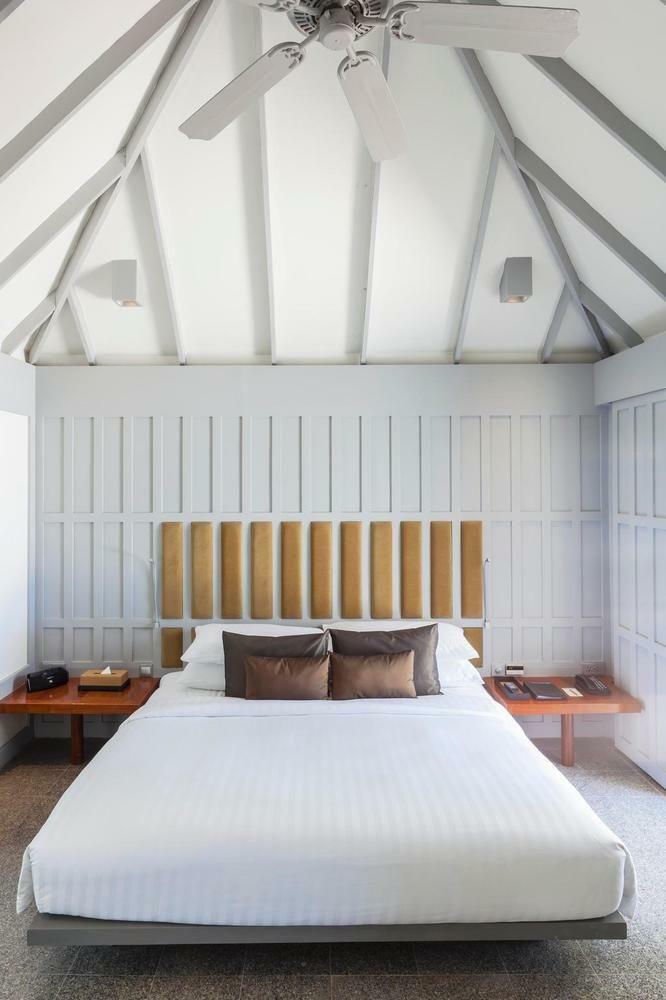 Hotel The Surin Phuket