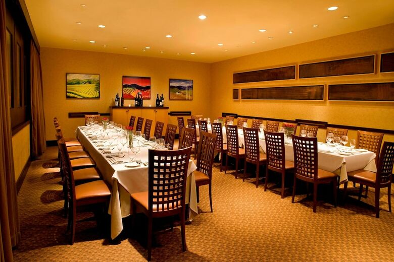 Hotel Santa Clara Marriott