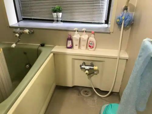 Hostal Family House - Vacation Stay 53006v