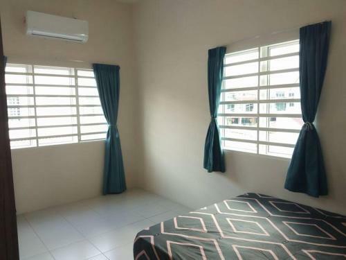 Ipoh-botani 4 Bed Rooms Corner House Home Stay
