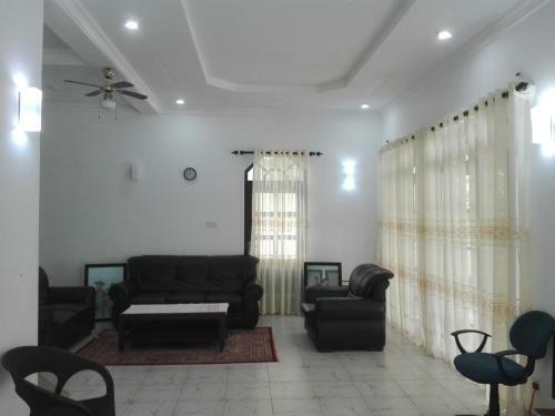 Hostal Casa Dolce - White Villa