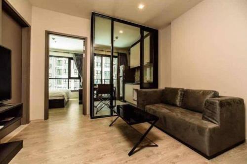 Apartamento Rooftop Infinity Swimming Pool Thebase Condo