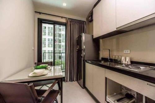 Apartamento Rooftop Infinity Swimming Pool Thebase Condo