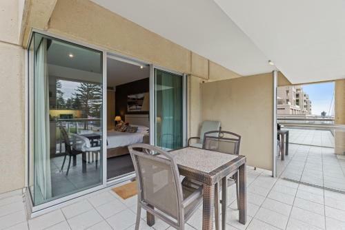 Glenelg Shores 1 Bedroom Apartment
