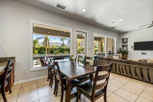 Modern Serenity Amazing Private Estate Private Pool Spa Amp Fire Pit