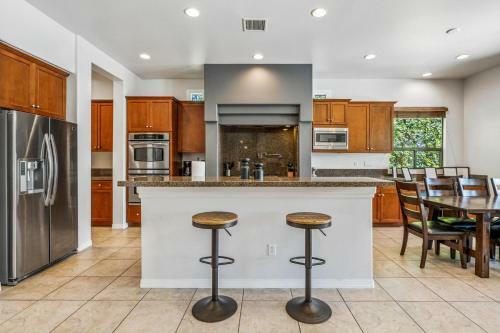 Modern Serenity Amazing Private Estate Private Pool Spa Amp Fire Pit