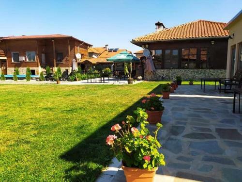 Hostal Villa Cross