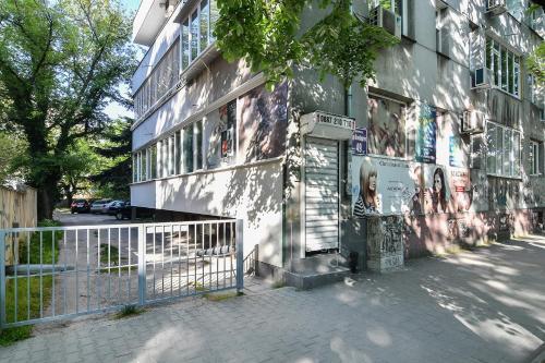Apartamento Cozy Small One Br Flat With Parking Close To Center