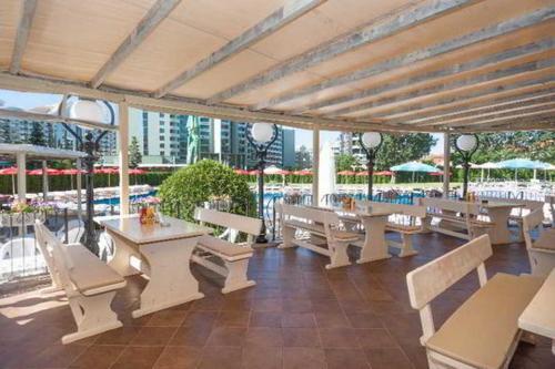 Posejdon One Bedroom Summer Apartment Destination Bulgaria 2000