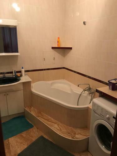 Apartamento Kr�sn� L�ze?sk� Byt U Centra Karlov�ch Var?