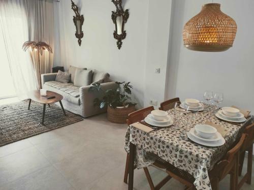 Apartamento Precioso �tico En Edificio Nuevo Juzgado
