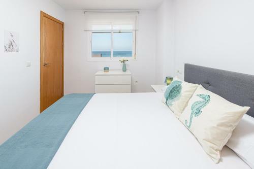 Wintowinrentals Great Apartment & 1st Line Beach