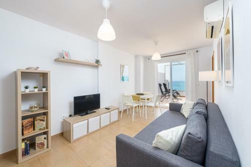 Wintowinrentals Great Apartment & 1st Line Beach