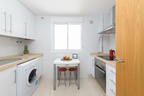 Wintowinrentals Great Apartment & 1st Line Beach