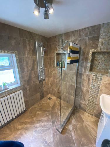 Stunning Beautiful 4-bed House In South Wales