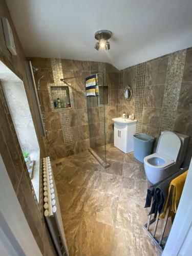 Stunning Beautiful 4-bed House In South Wales