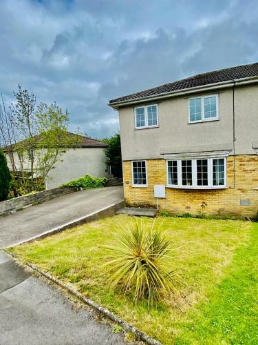 Stunning Beautiful 4-bed House In South Wales