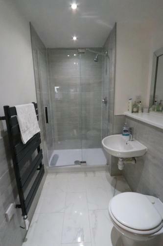 Apartamento Skl Lux Two Bed With Free Parking Wifi