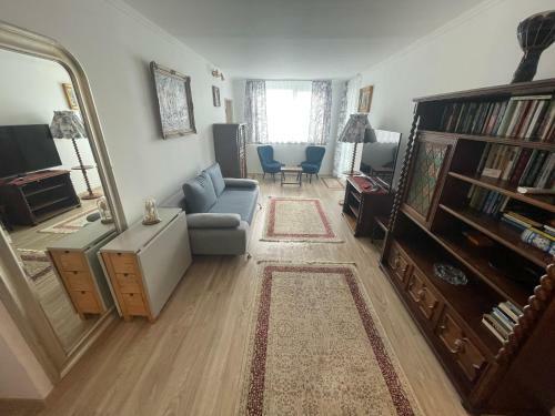 Ez�stpart Holiday Apartman