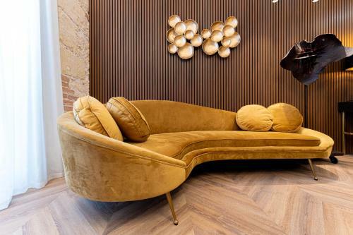 Hostal Nero Luxury Suites
