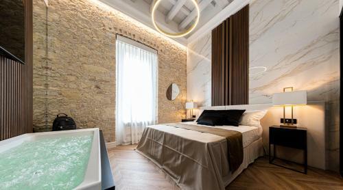 Hostal Nero Luxury Suites
