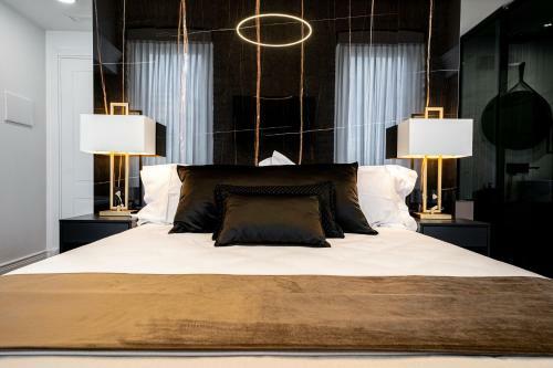 Hostal Nero Luxury Suites