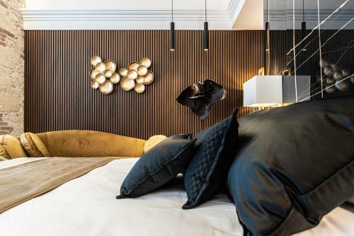 Hostal Nero Luxury Suites