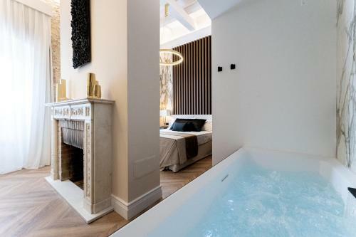 Hostal Nero Luxury Suites