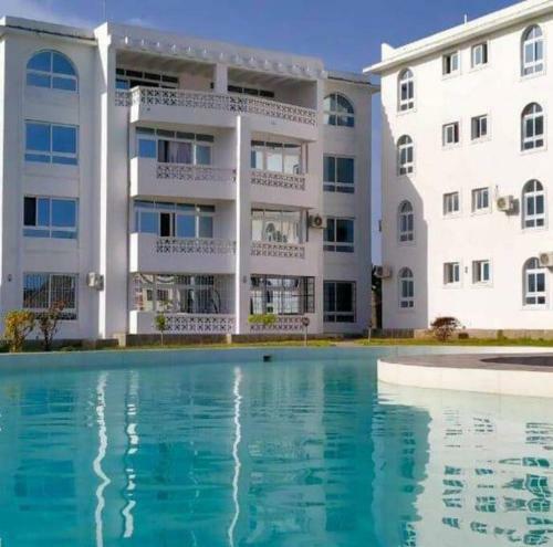Apartamento Lovely 2-bedroom Condo With A Pool.