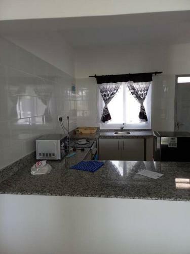 Apartamento Lovely 2-bedroom Condo With A Pool.