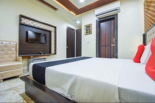 Hotel Ravi Residency